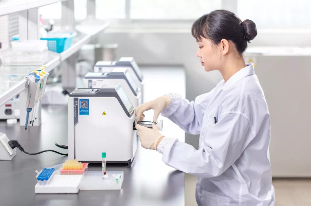 斯马特干式生化分析仪(图1)